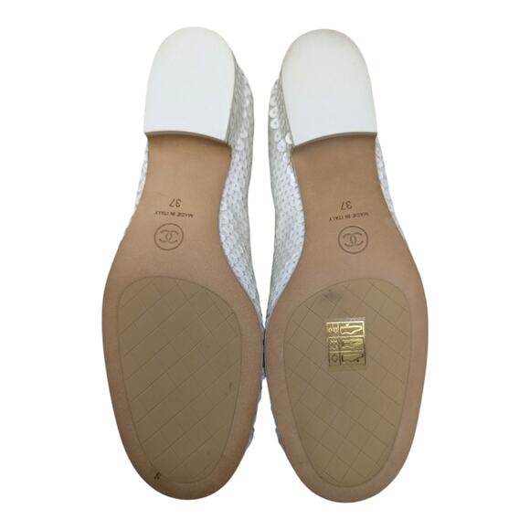 19C Chanel Mary Jane flats ballet pumps interlocking CC logo white sequin 37 - Picture 15 of 16